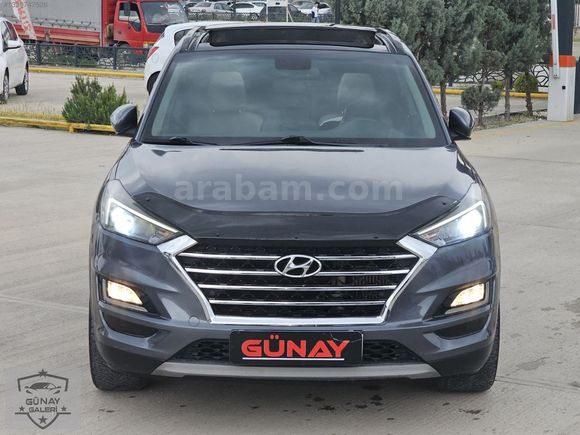 HATASIZ BOYASIZ HASAR KAYITSIZ 1.6 CRDİ TUCSON CAM GİBİ