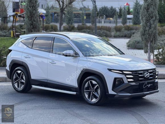 2025ÇIKIŞLI-'15.900KM-HATASIZ BOYASIZ-EXTRALI-ÇİZİKSİZ