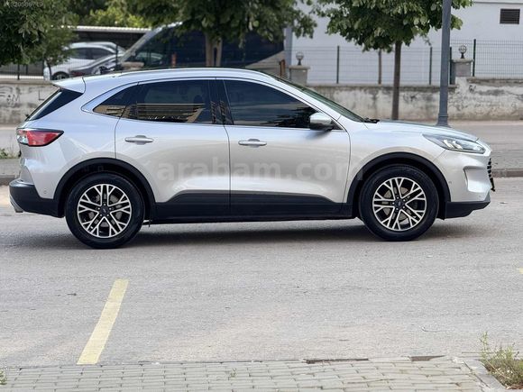MRY AUTO dan Hatasız temizlikde Ford kuga