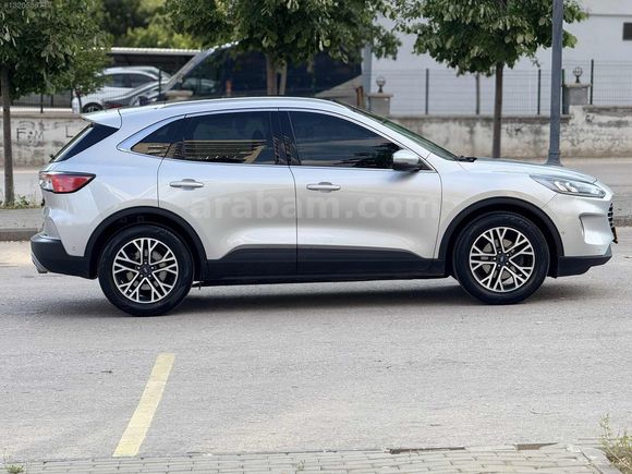 MRY AUTO dan Hatasız temizlikde Ford kuga
