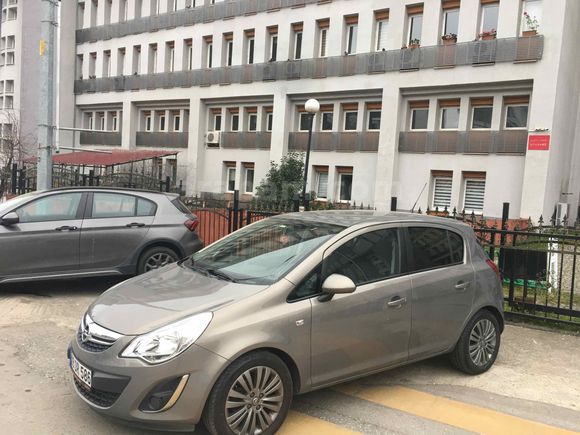 Sahibinden Opel Corsa 1.4 Twinport Active 2013 Model 