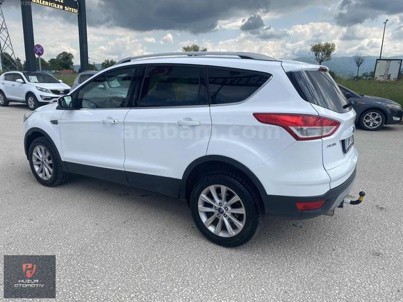 HUZUR__2015 FORD KUGA TİTANYUM AKILLI 4 ÇEKER 99 BİNDE BAKIMLI