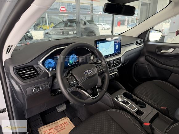 İBRAHİM GÜNEŞ AUTO'DAN / FORD /KUGA / KIŞ PAKETLİ/ '6.001' KM'DE