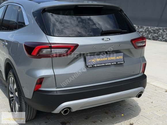 İBRAHİM GÜNEŞ AUTO'DAN / FORD /KUGA / KIŞ PAKETLİ/ '6.001' KM'DE