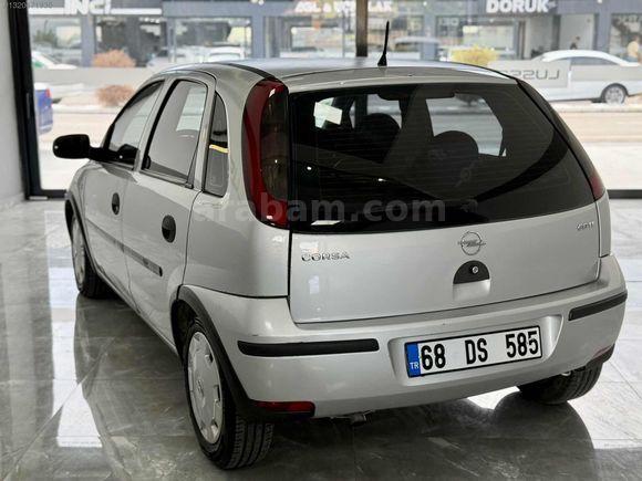 LUSSO'DAN 2005 OPEL CORSA 246.XXX KM