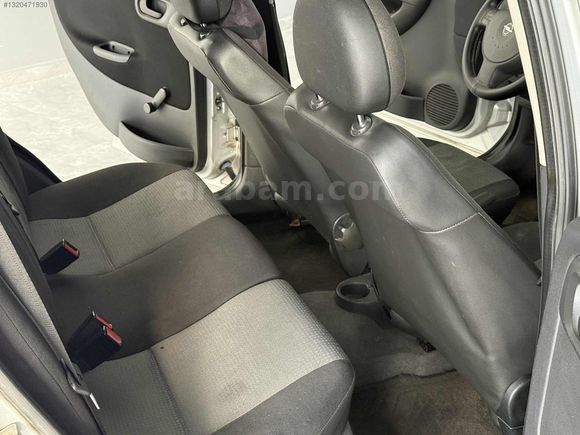LUSSO'DAN 2005 OPEL CORSA 246.XXX KM