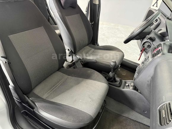 LUSSO'DAN 2005 OPEL CORSA 246.XXX KM
