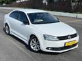 2014 MODEL VW JETTA 1.6TDİ COMFORTLİNE CAM GİBİ 190'BİNDE