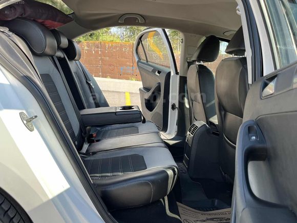 2014 MODEL VW JETTA 1.6TDİ COMFORTLİNE CAM GİBİ 190'BİNDE