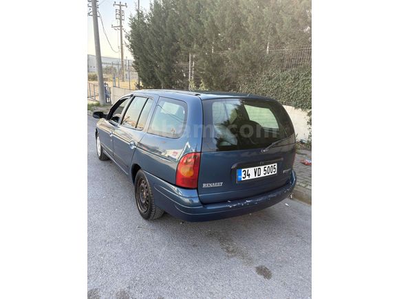Sahibinden Renault Megane 1.6 RNA 1999 Model 