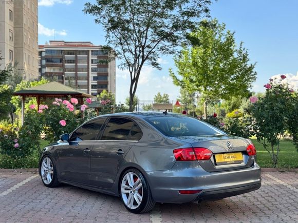 H-M AUTO'DAN JETTA HATASIZ