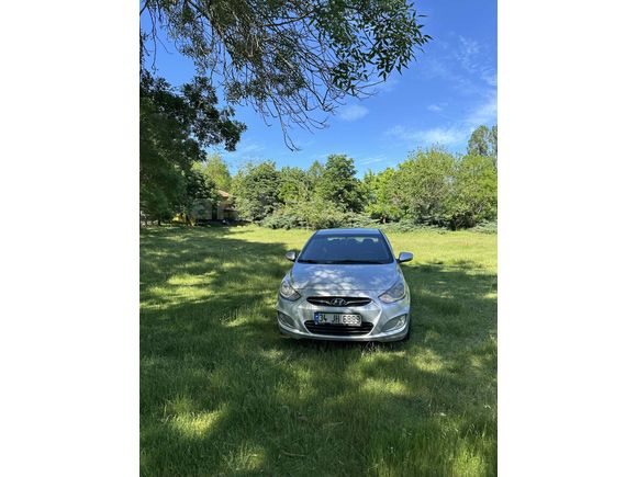 Sahibinden Hyundai Accent Blue 1.6 CRDI Mode Plus 2014 Model 