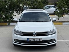 2015 Jetta 1.6 Tdi Comfortline Dsg Hatasız Boyasız Sunroof