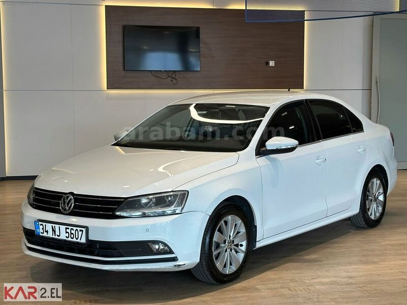 Galeriden Volkswagen Jetta 1.6 TDi Comfortline 2015 Model İstanbul 213.500 km Beyaz
