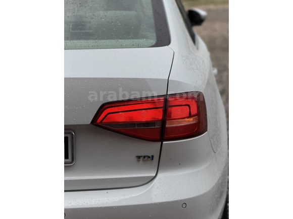 HATASIZ 2015 MODEL JETTA İÇİ BEJ