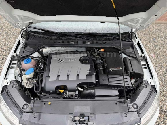 HATASIZ 2015 MODEL JETTA İÇİ BEJ