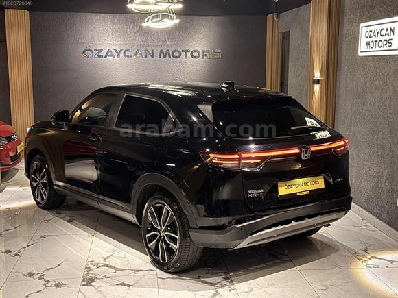 2024 MODEL 34 BİN KM HYBRİD ELEGANCE PAKET AZ HASARLI ARAÇ