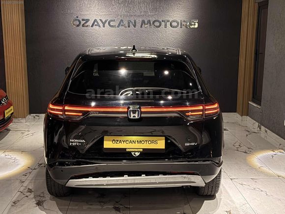 2024 MODEL 34 BİN KM HYBRİD ELEGANCE PAKET AZ HASARLI ARAÇ