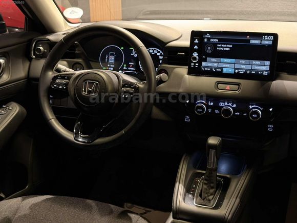 2024 MODEL 34 BİN KM HYBRİD ELEGANCE PAKET AZ HASARLI ARAÇ