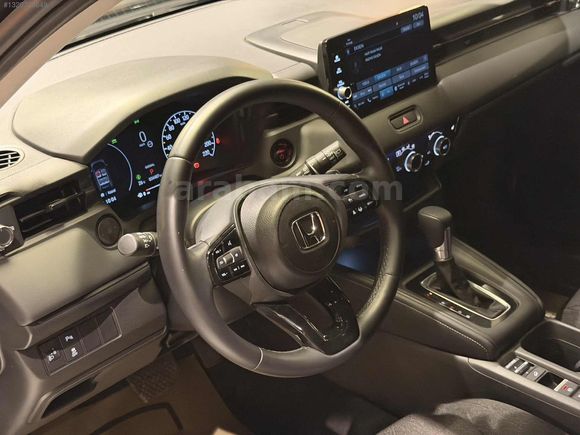 2024 MODEL 34 BİN KM HYBRİD ELEGANCE PAKET AZ HASARLI ARAÇ