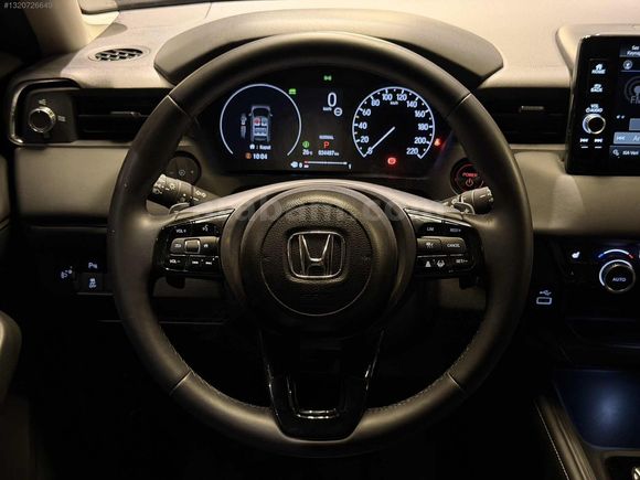 2024 MODEL 34 BİN KM HYBRİD ELEGANCE PAKET AZ HASARLI ARAÇ