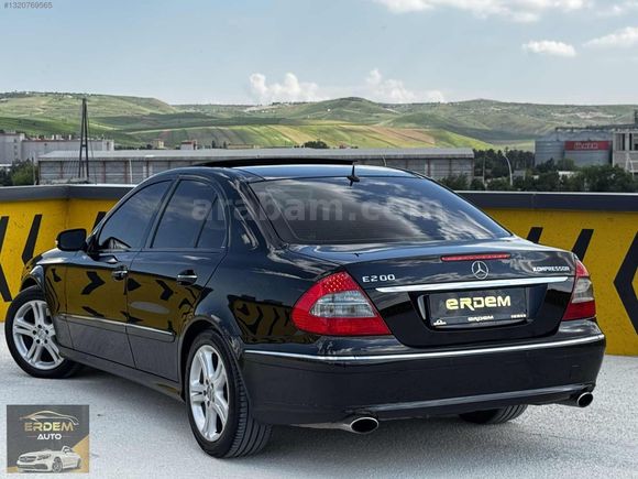 ERDEM'DEN 2007 MAKYAJLI MERCEDES