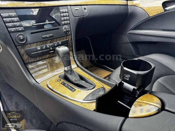 ERDEM'DEN 2007 MAKYAJLI MERCEDES