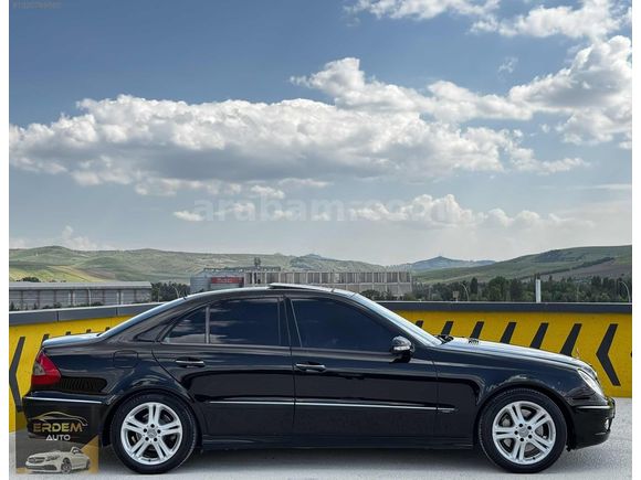 ERDEM'DEN 2007 MAKYAJLI MERCEDES