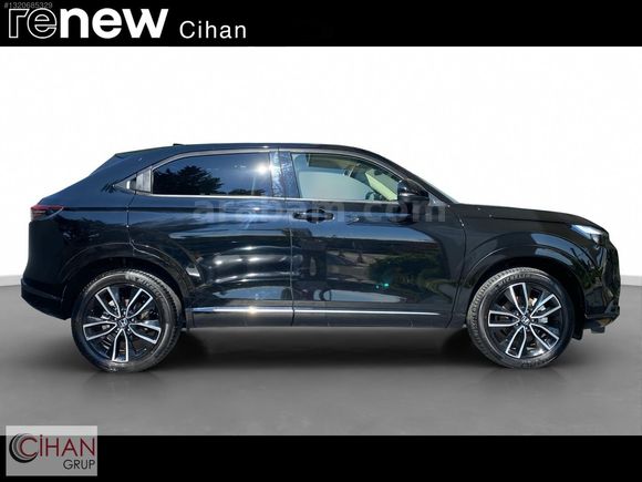 RENEW CİHAN PLAZA HONDA H-RV 1.5 e-HEV ADVANCE HATASIZ