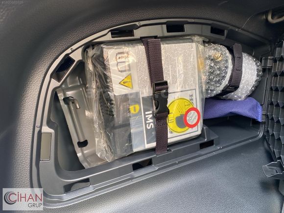 RENEW CİHAN PLAZA HONDA H-RV 1.5 e-HEV ADVANCE HATASIZ