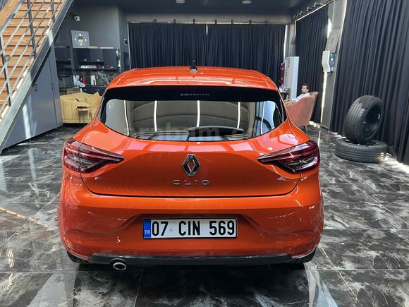 SMZ MOTORS  Renault Clio 1.3 TCe Icon 2020 Model Tekirdağ