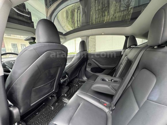 Sahibinden Tesla Model Y Long Range AWD 2023 Model 