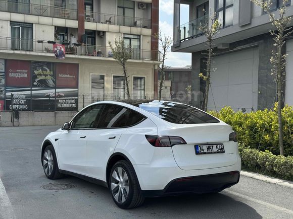 Sahibinden Tesla Model Y Long Range AWD 2023 Model 