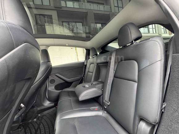 Sahibinden Tesla Model Y Long Range AWD 2023 Model 