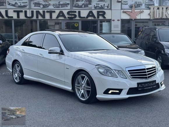 BOYASIZ+EMSALSİZ+2011 MERCEDES E-220 CDİ AMG+CAM TAVAN+ISITMA