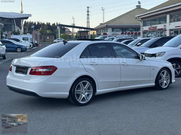 BOYASIZ+EMSALSİZ+2011 MERCEDES E-220 CDİ AMG+CAM TAVAN+ISITMA