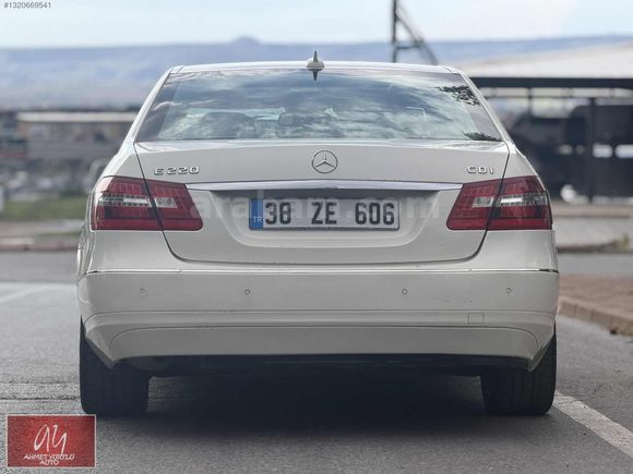 AHMET YURTLU AUTO 2011 E220CDI START SADECE 81.000KM BOYASIZ