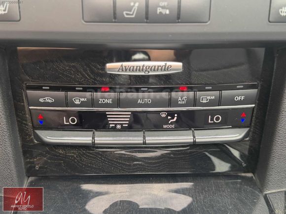 AHMET YURTLU AUTO 2011 E220CDI START SADECE 81.000KM BOYASIZ