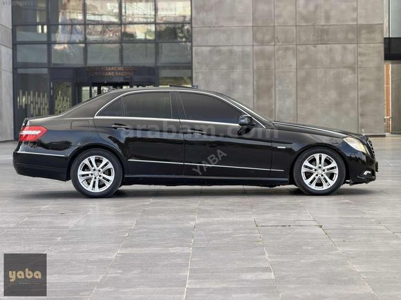 YABA OTOMOTİV'DEN MERCEDES E220 CDI CAM TAVANLI 170 HP