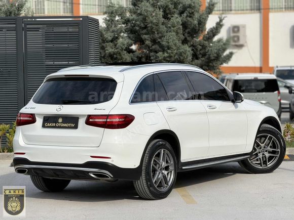 165 BİNDE 2017 GLC 250 AMG 4MATİC ORJİNAL FULL BAYİ BAKIMLI