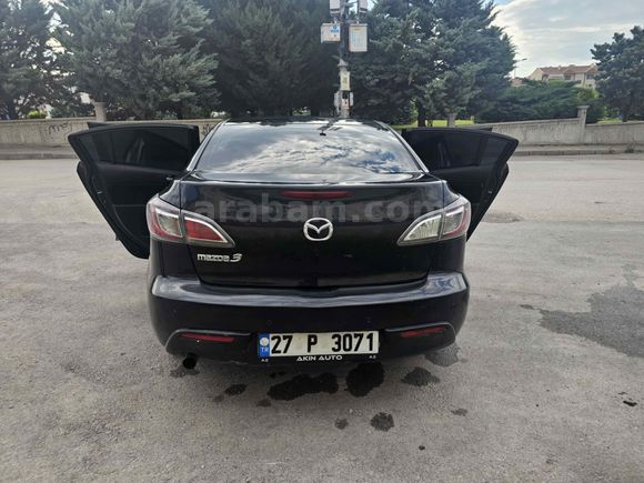 Sahibinden Mazda 3 1.6 Touring 2011 Model 