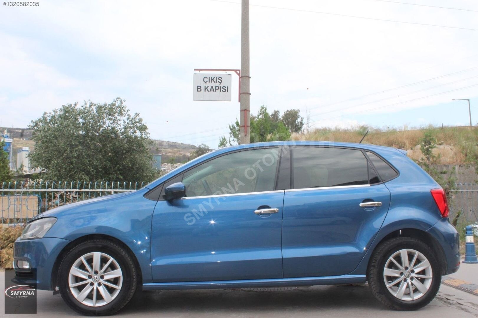 Galeriden Volkswagen Polo 1.2 TSi Comfortline 2017 Model İzmir 115.000 km Mavi 5