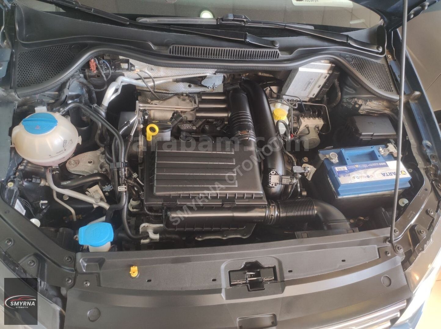 Galeriden Volkswagen Polo 1.2 TSi Comfortline 2017 Model İzmir 115.000 km Mavi 3