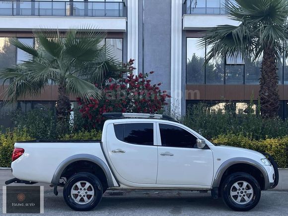 YILDIZ'DAN 2011 MITSUBISHI L200 INVITE 4x2 TEMİZ BAKIMLI