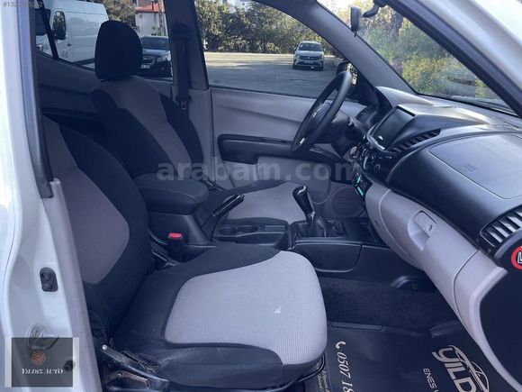 YILDIZ'DAN 2011 MITSUBISHI L200 INVITE 4x2 TEMİZ BAKIMLI