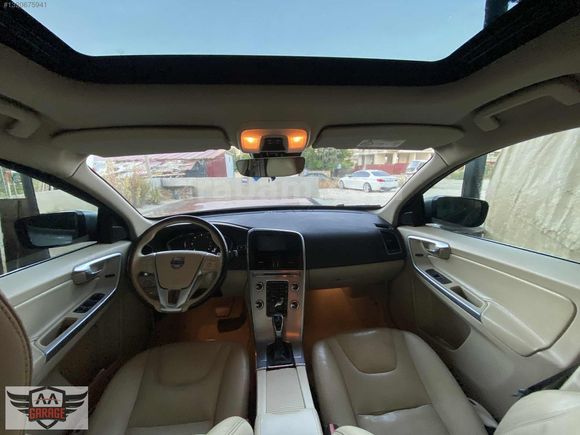 VOLVO XC60 2.0 D D4 ADVANCE