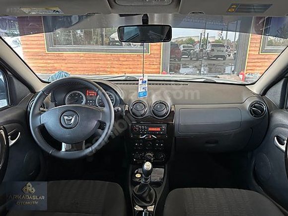 2011 MODEL 4X4 DUSTER.. LAUREATE.. 6 VİTES.. KUSURSUZ...