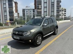 MAKYAJLI KASA DUSTER 4x2 1.5 DİZEL 110 BEYGİR 6 İLERİ LAUREATE