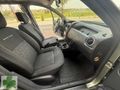 MAKYAJLI KASA DUSTER 4x2 1.5 DİZEL 110 BEYGİR 6 İLERİ LAUREATE