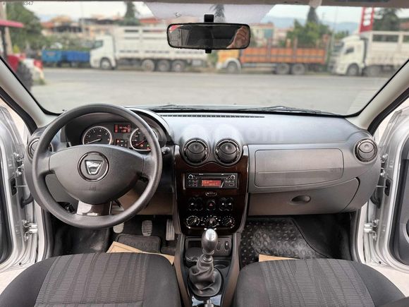 2012 Model boyasızzz sadece 60 bin km'de 110 luk 6 ileri duster.